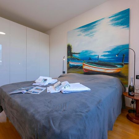 Claz House - Happy Rentals Riva del Garda Ngoại thất bức ảnh