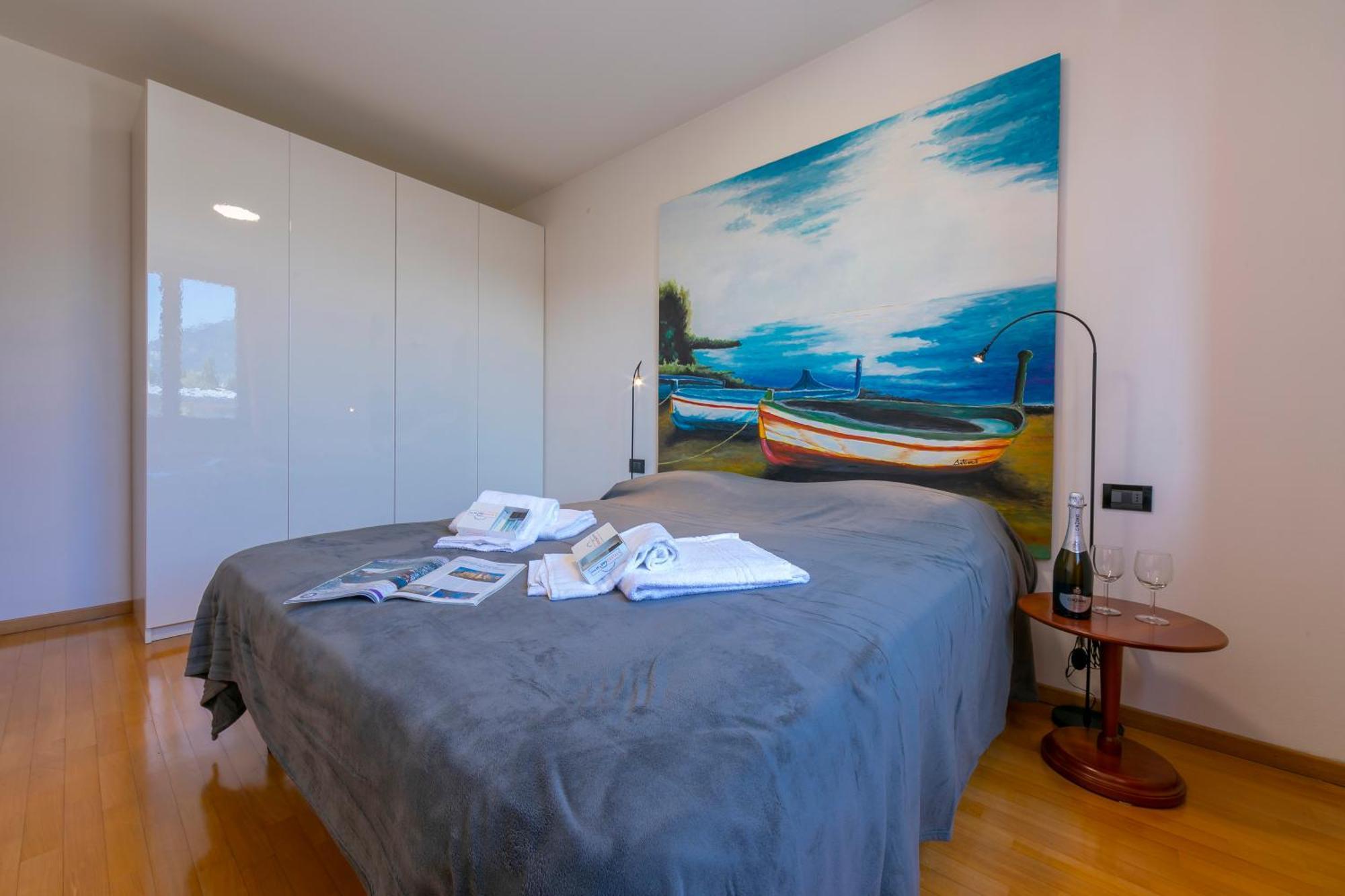 Claz House - Happy Rentals Riva del Garda Ngoại thất bức ảnh